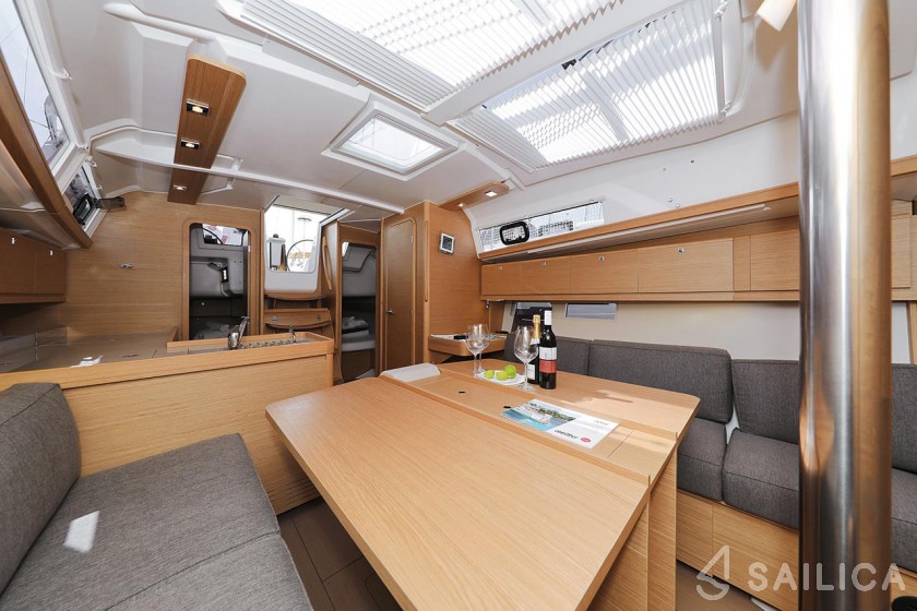 Dufour 382 GL - Yacht Charter Sailica