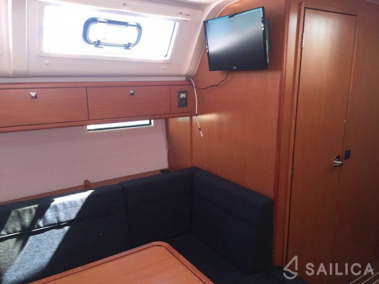 Bavaria 51 Cruiser - Yacht Charter Sailica