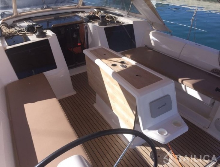 Dufour 410 GL - Yacht Charter Sailica