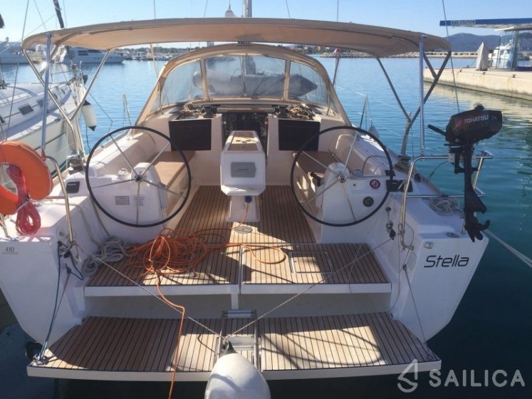 Dufour 410 GL - Yacht Charter Sailica