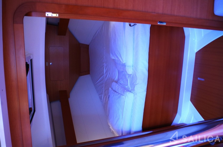 Dufour 350 GL - Yacht Charter Sailica