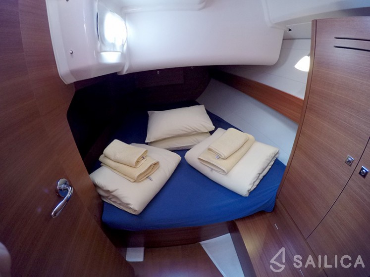 Dufour 382 Grand Large - Yacht Charter Sailica