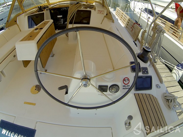 Dufour 382 Grand Large - Yacht Charter Sailica