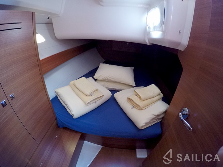 Dufour 382 Grand Large - Yacht Charter Sailica