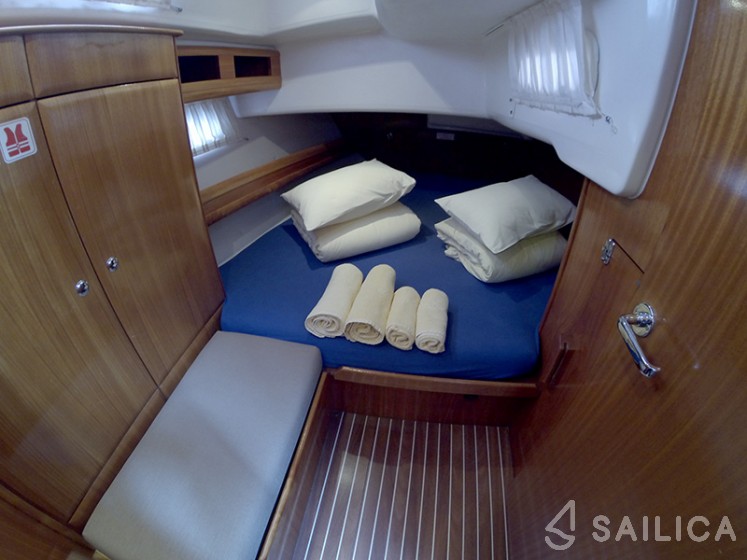 Bavaria 46 Cruiser - Yacht Charter Sailica