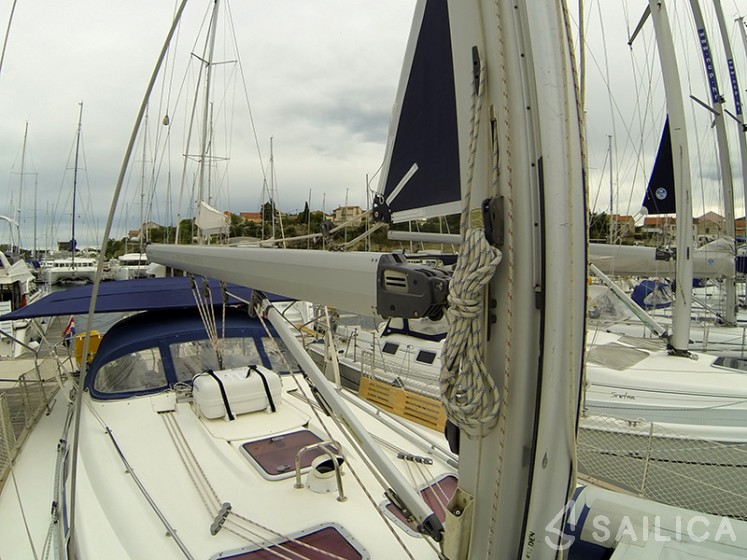 Bavaria 46 Cruiser - Yacht Charter Sailica