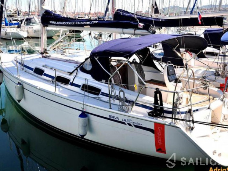 Bavaria 33 Cruiser - Yacht Charter Sailica