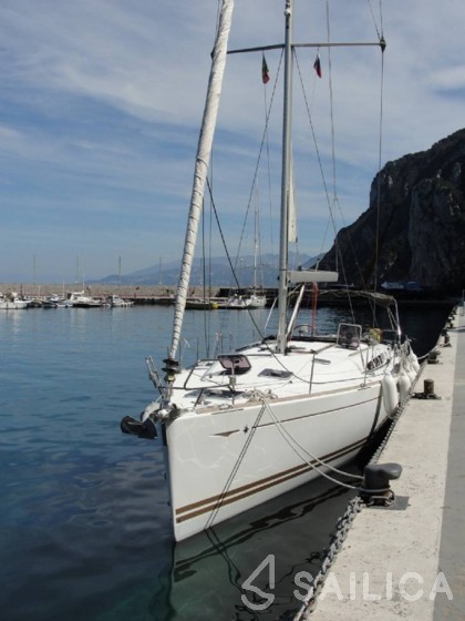 Sun Odyssey 49i - Yacht Charter Sailica