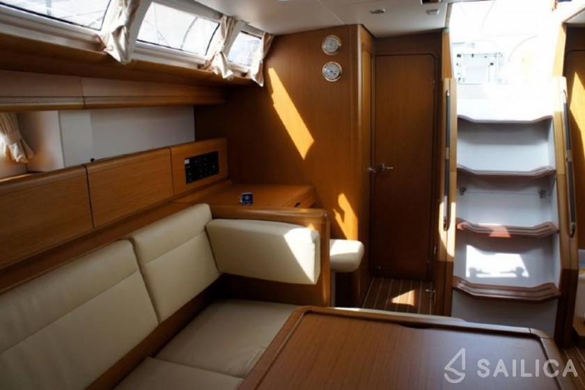 Sun Odyssey 49i - Yacht Charter Sailica