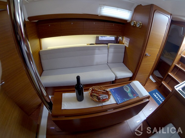 Dufour 350 Grand Large - Yacht Charter Sailica