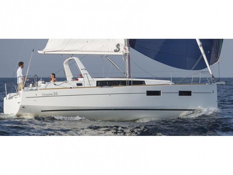 Oceanis 35 - Yacht Charter Sailica