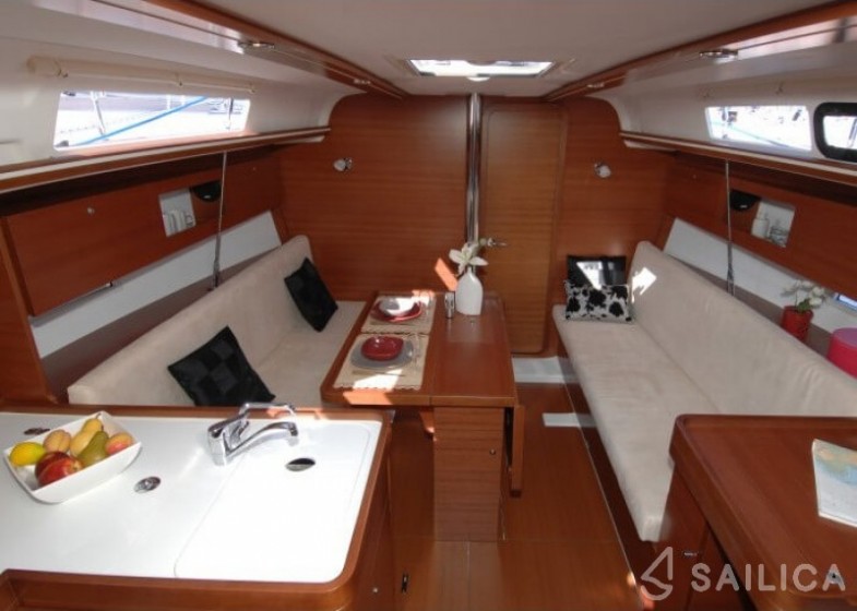 Dufour 335 Grand Large - Yacht Charter Sailica