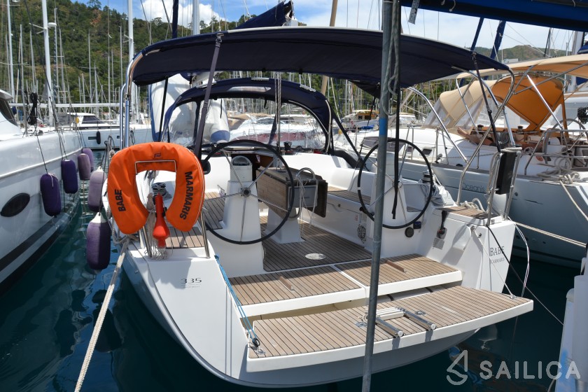 Dufour 335 Grand Large - Yacht Charter Sailica