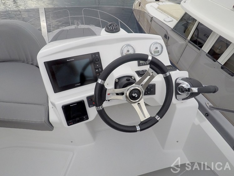 Antares 36 - Yacht Charter Sailica