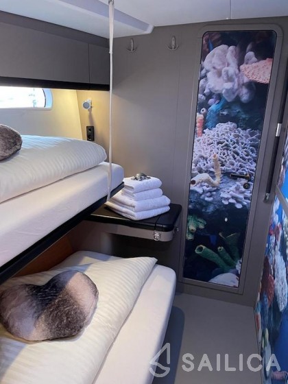 Jeanneau 57 - Yacht Charter Sailica