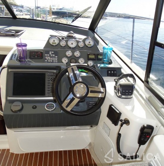 Bavaria 400 Coupe - Yacht Charter Sailica