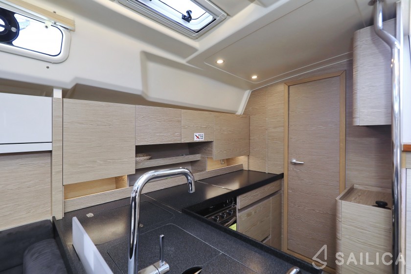 Hanse 458 - Yacht Charter Sailica