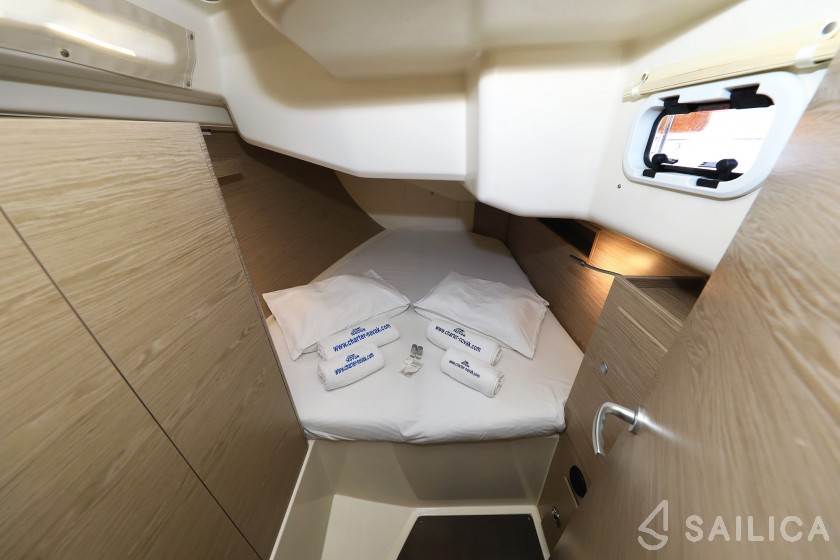Hanse 458 - Yacht Charter Sailica