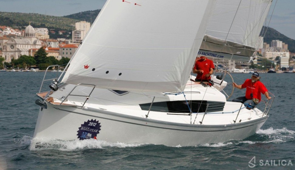 Delphia 31 - Yacht Charter Sailica