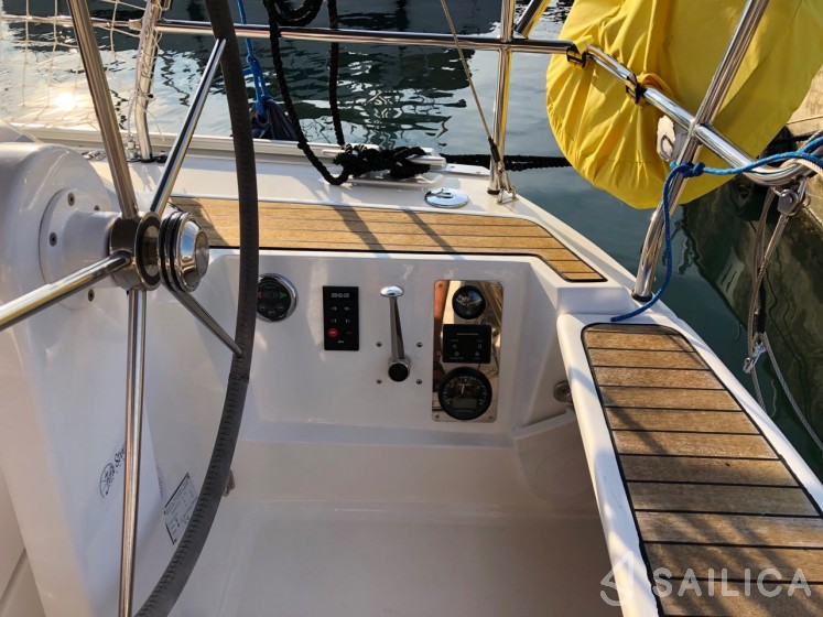 Bavaria 34 Cruiser - Yacht Charter Sailica