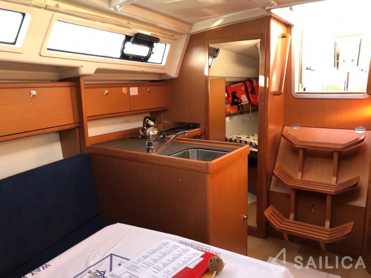 Bavaria 34 Cruiser - Yacht Charter Sailica