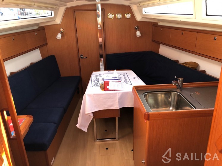 Bavaria 34 Cruiser - Yacht Charter Sailica
