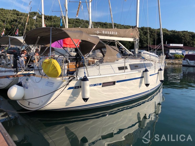 Bavaria 34 Cruiser - Yacht Charter Sailica