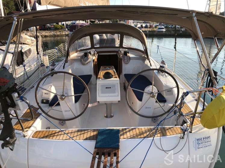 Bavaria 34 Cruiser - Yacht Charter Sailica