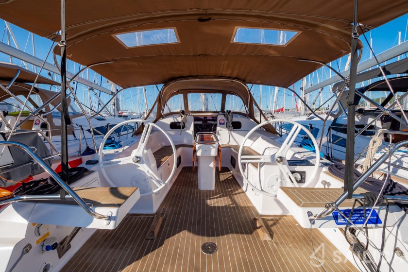 Elan 45 Impression - Yacht Charter Sailica