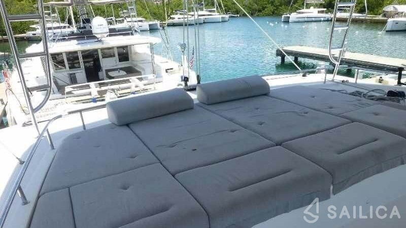 Lagoon 52F - Yacht Charter Sailica