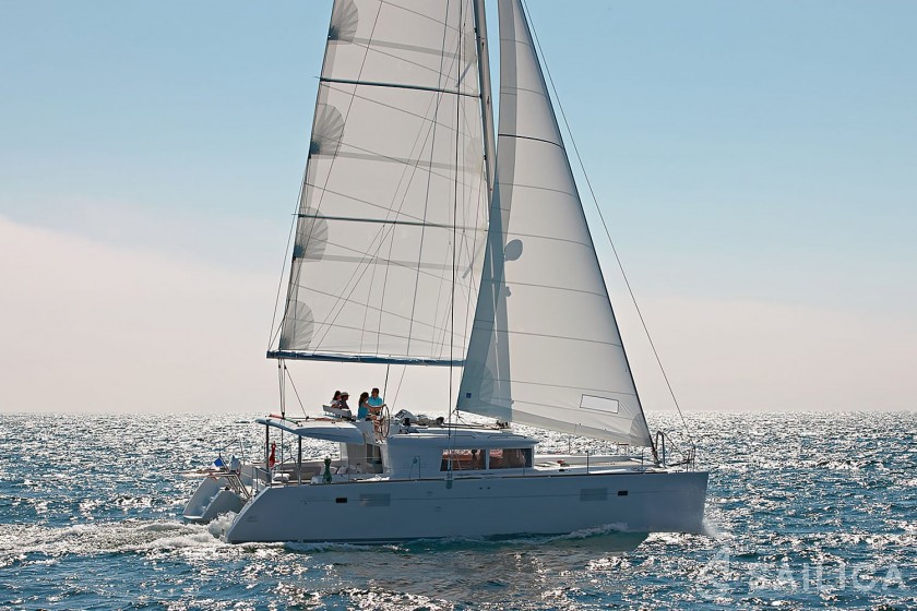 Lagoon 450 - Yacht Charter Sailica