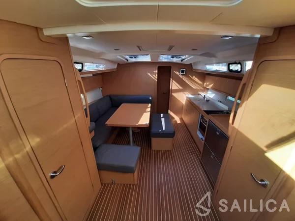 Dufour 460 GL - Yacht Charter Sailica