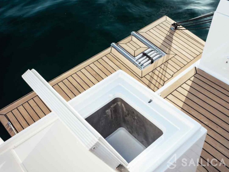 Elan 40.1 - Yacht Charter Sailica