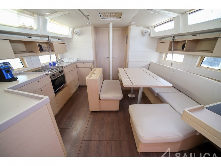 Oceanis 46.1 - Yacht Charter Sailica