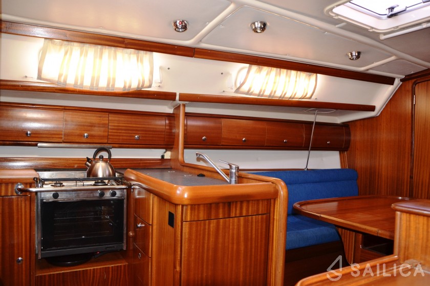 Bavaria 36 - Yacht Charter Sailica