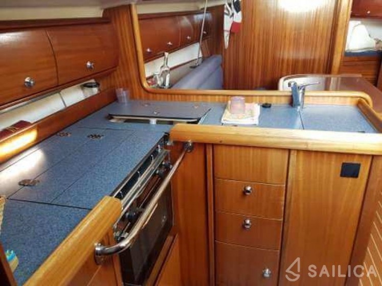 Bavaria 36 - Yacht Charter Sailica