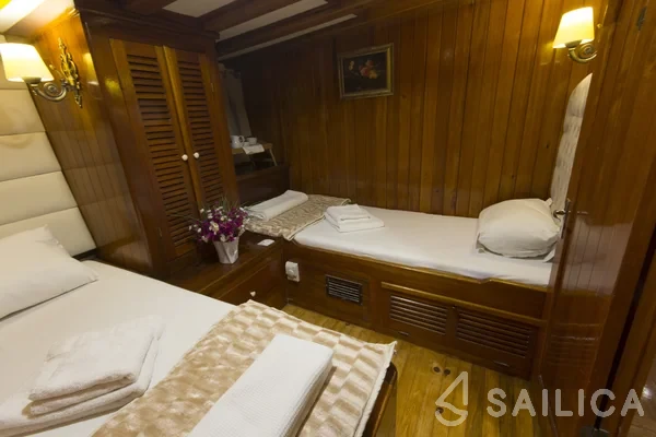 Gulet - Yacht Charter Sailica