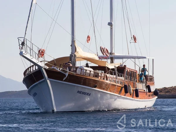 Gulet - Yacht Charter Sailica