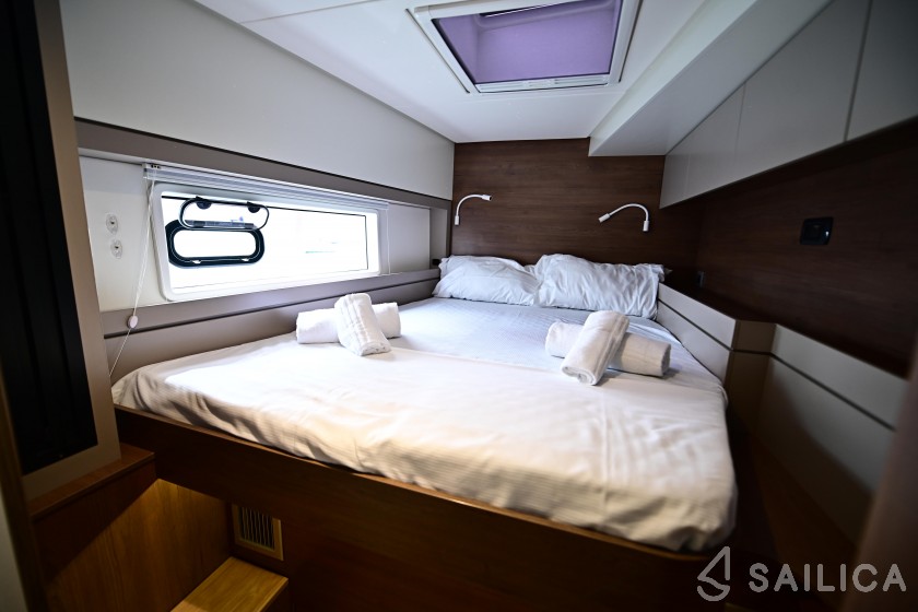 Bali 4.4 - Yacht Charter Sailica