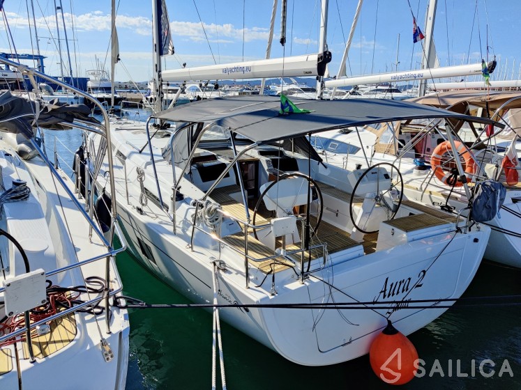 Hanse 458 - Yacht Charter Sailica