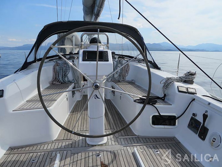 Hanse 400 - Yacht Charter Sailica