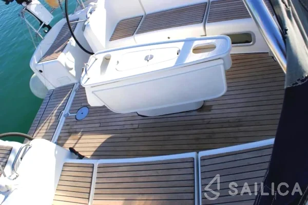 Cyclades 50.5 - Yacht Charter Sailica
