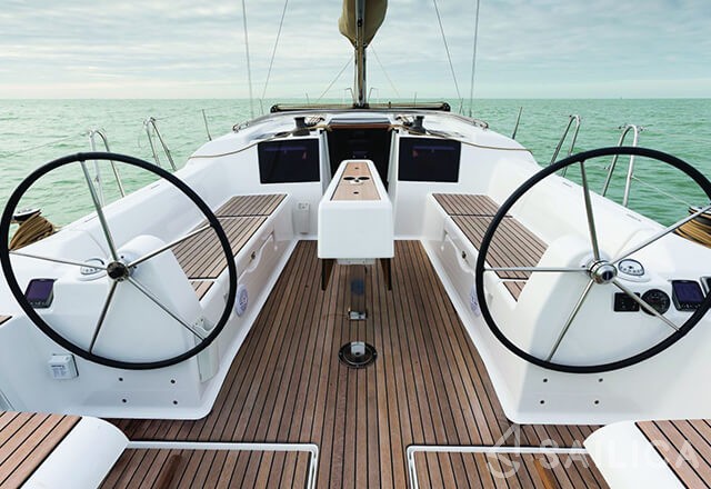 Dufour 382 GL - Yacht Charter Sailica