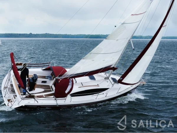 Maxus 33.1 RS Prestige - Yacht Charter Sailica