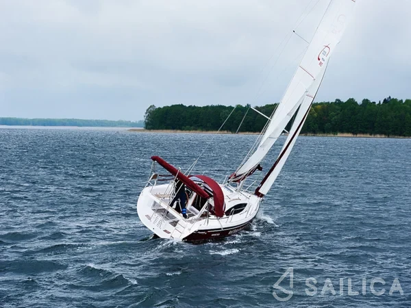Maxus 33.1 RS Prestige - Yacht Charter Sailica