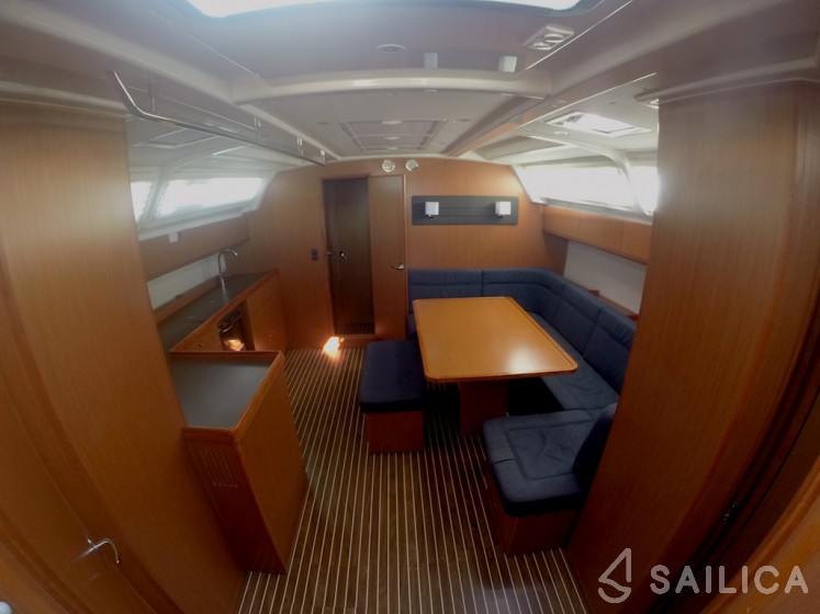 Bavaria 46 Cruiser - Yacht Charter Sailica