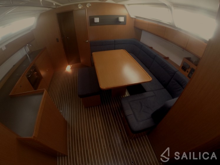 Bavaria 46 Cruiser - Yacht Charter Sailica