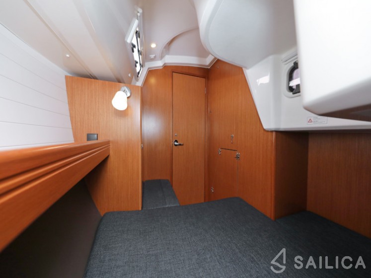 Bavaria Cruiser 37 - Yacht Charter Sailica