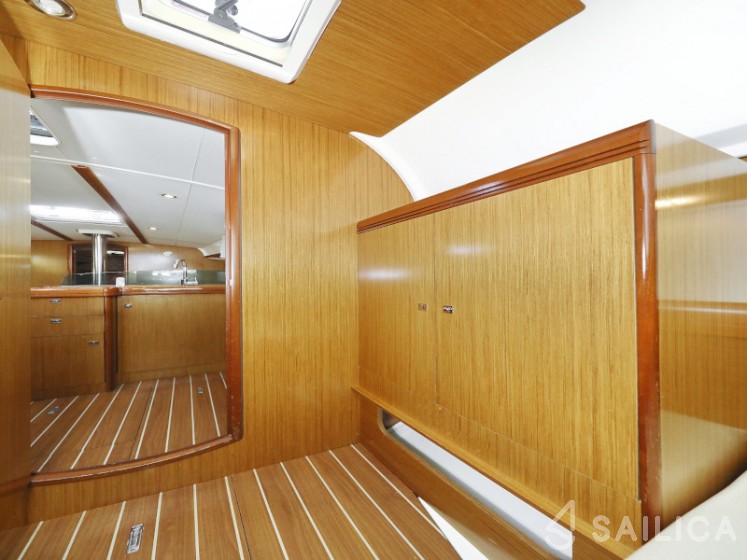 Sun Odyssey 39i - Yacht Charter Sailica