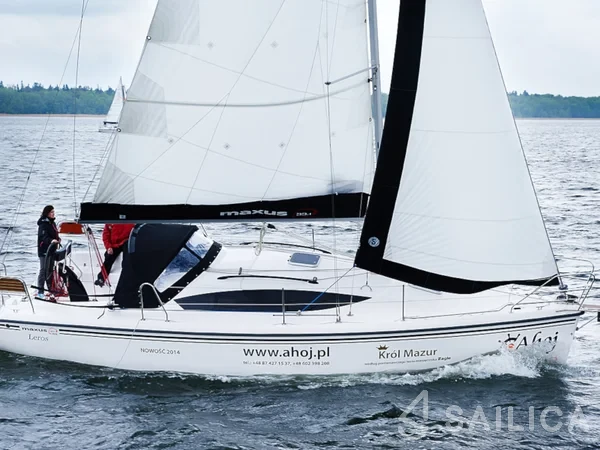 Maxus 33.1 RS - Yacht Charter Sailica